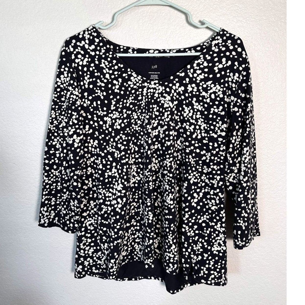 J. Jill Forward-Seam Tee Size M Black White Spotted Dot Tunic 3/4 Sleeve Cotton